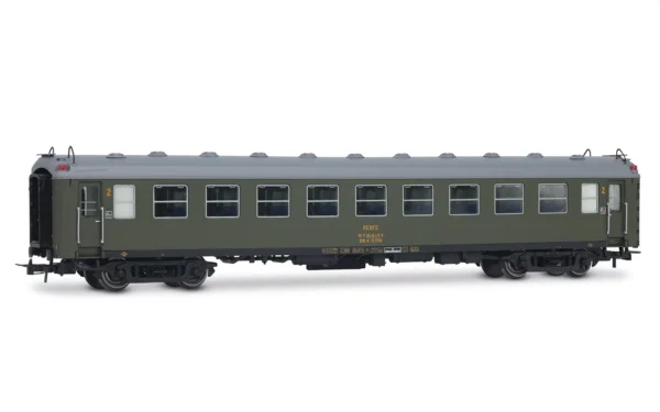ELECTROTREN HE4038 - RENFE, 2-unit set of 5000 coaches, consisting of 2 x BB4 2nd class, with old bellows, in olive green livery, ep. IV