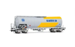 ELECTROTREN HE6026 - RENFE 4-axle isolated tank wagon SALTRA for the transport of cianhidric acid, in grey-yellow livery, ep. IV