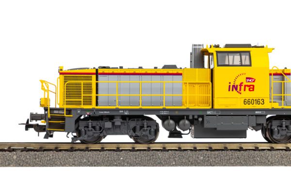 PIKO 96494 - Diesel locomotive BB 60000 SNCF