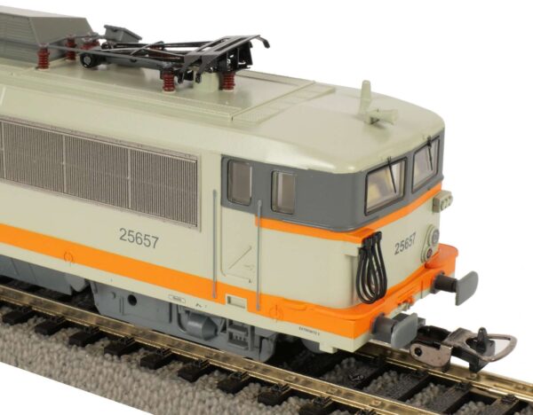 PIKO 96539 - Electric Locomotive BB25657