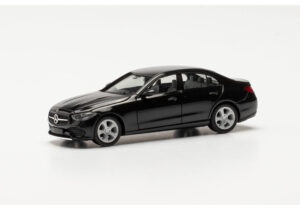 421003 HERPA 421003 - Mercedes-Benz C-Class sedan, black