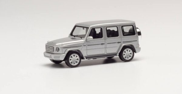 430623-002 HERPA 430623 - Mercedes-Benz G-Model, silver metallic