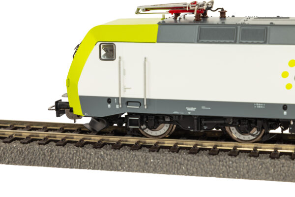 PIKO 51133 - Electric locomotive BR 152 CAPTRAIN