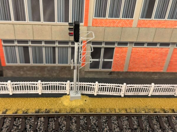METALKIT MAIN LIGHT SIGNAL